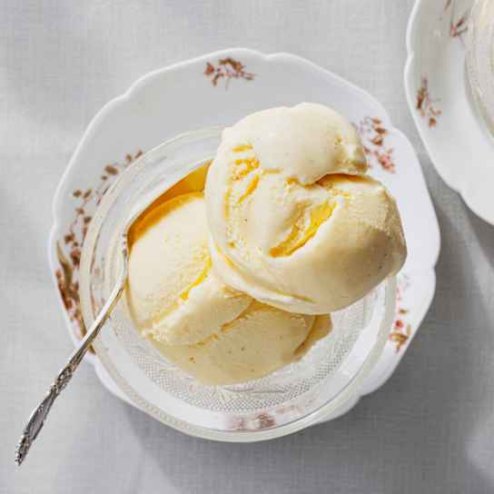 Rich Vanilla Ice Cream
